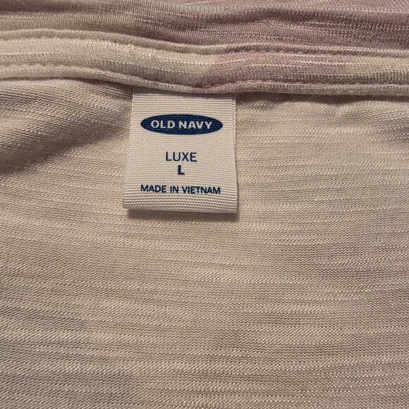 Old Navy Luxe Large Camo V Neck T Shirt Pink White Gray SOFT! - Picture 10 of 12